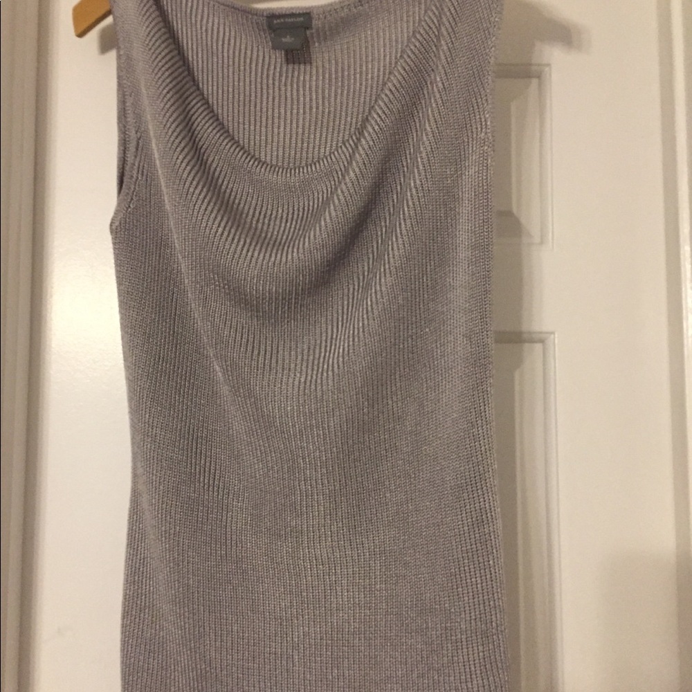 Sleeveless heavy knit top